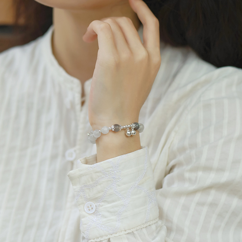 Natural white cat's eye bracelet